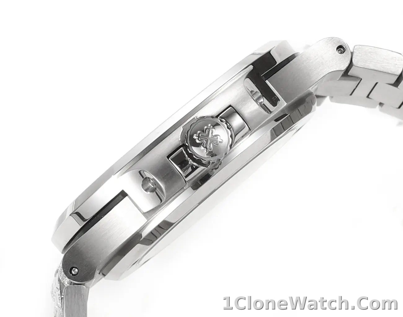Patek Philippe Nautilus Platinum Green Watch - detail