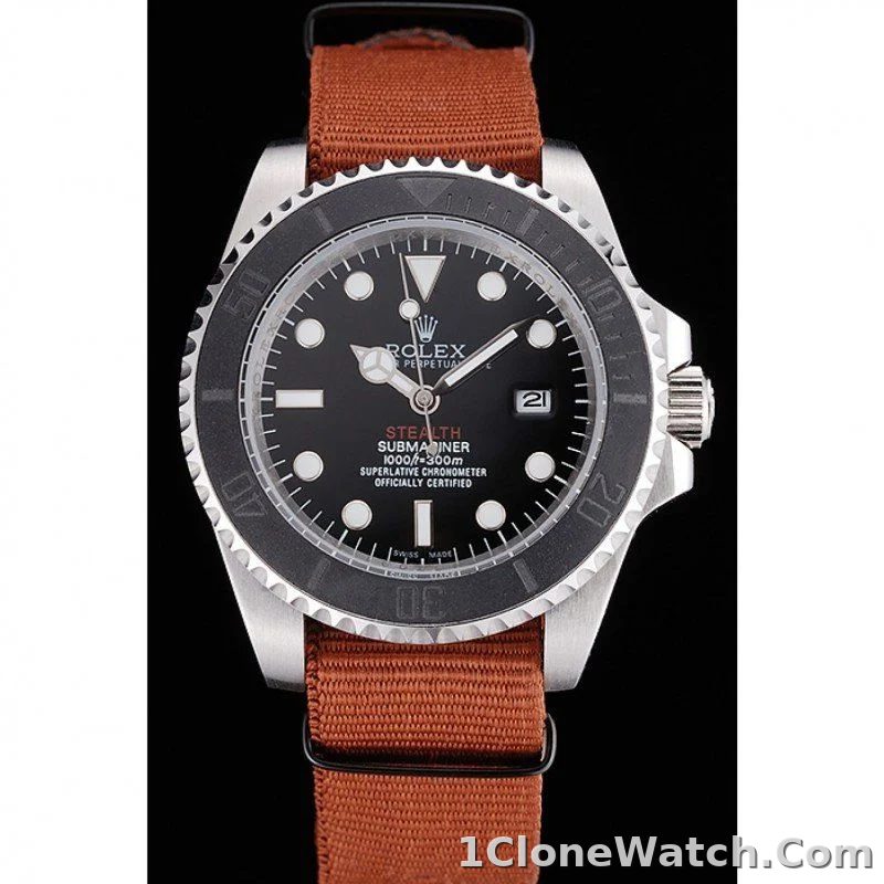 Rolex Submariner 41mm Black Dial 621387 - detail
