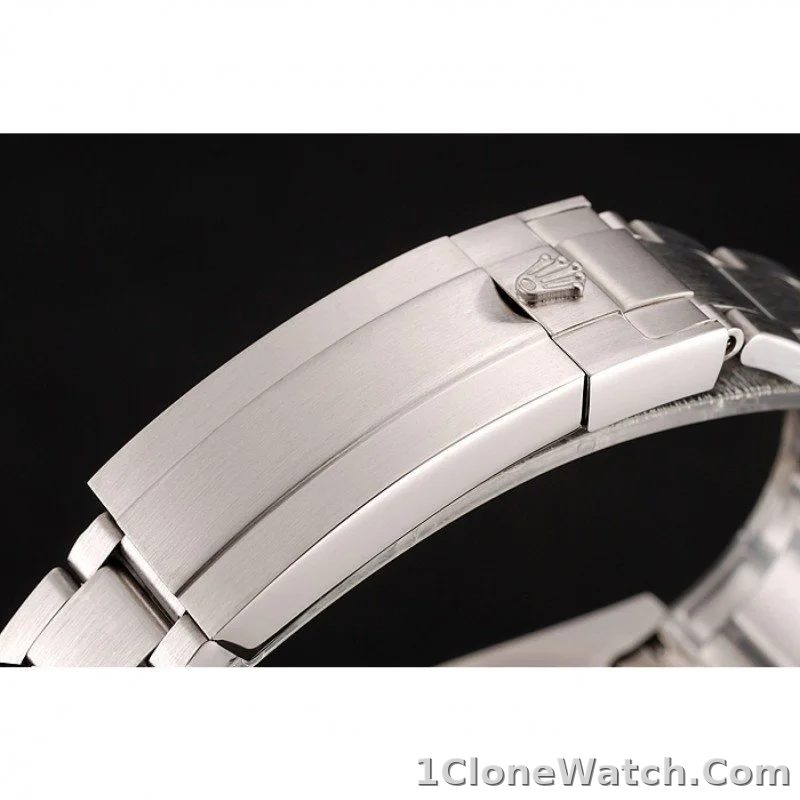 Rolex Submariner 40mm White Dial 1453863 - detail