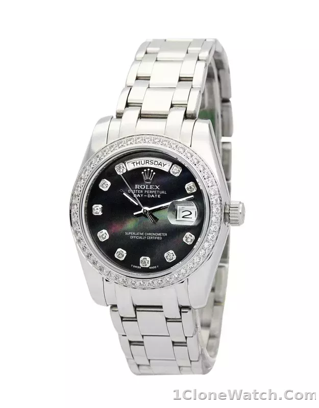 Rolex Day-Date 36mm Black Dial 118346 - detail