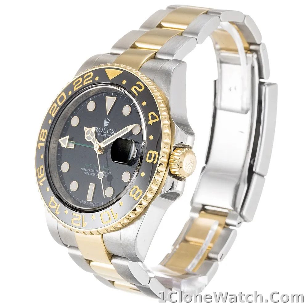 Rolex GMT Master II Black 116713 - detail