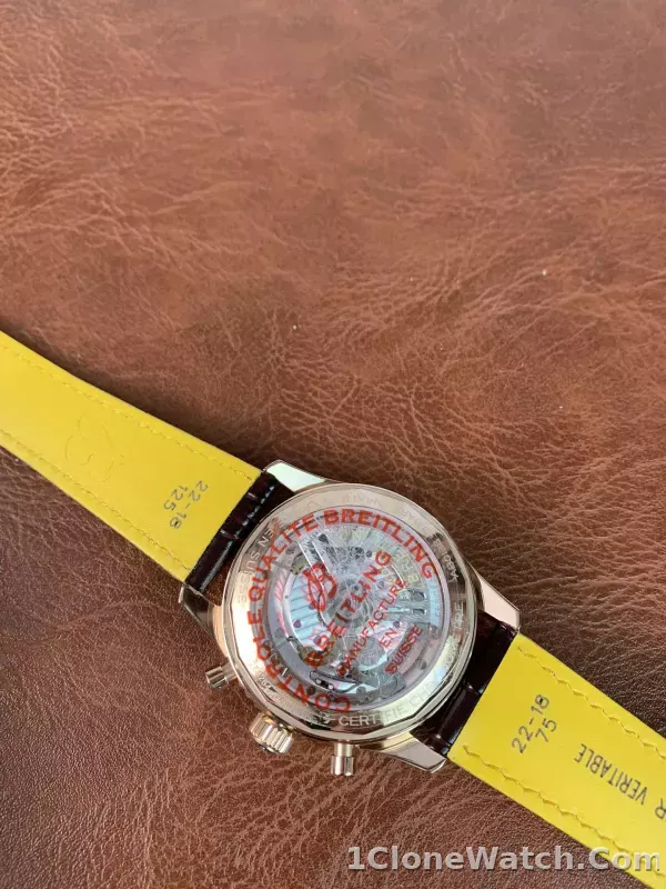 Breitling Navitimer Chronograph 41 RB0139211G1P1 - detail