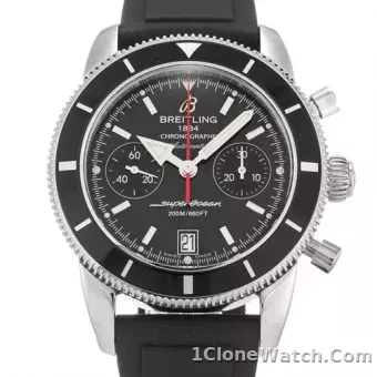 Breitling Navitimer World A24322 - detail
