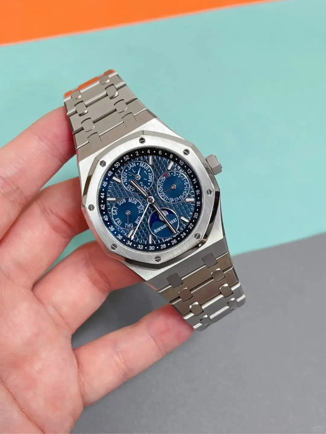 Audemars Piguet Royal Oak Perpetual Calendar Blue 26574ST.OO.1220ST.02 - view 6