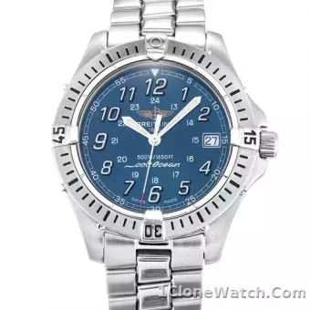 Breitling Colt A74350 - detail