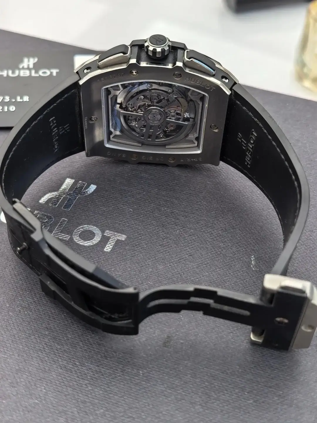Hublot Spirit Of Big Bang Men Automatic Black Rubber Watch 601.NM.0173.RX - view 5