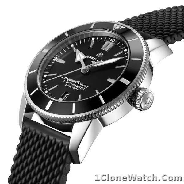 Breitling Superocean Heritage Men Automatic Black Rubber Watch AB2030121B1S1 - detail