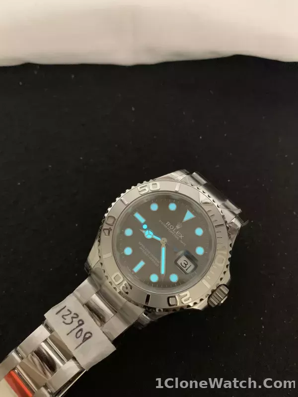 Rolex Yacht Master M126622-0001 - detail